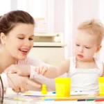 Требуется няня