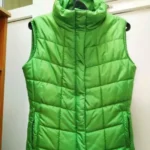 Жилет на синтепоне женский