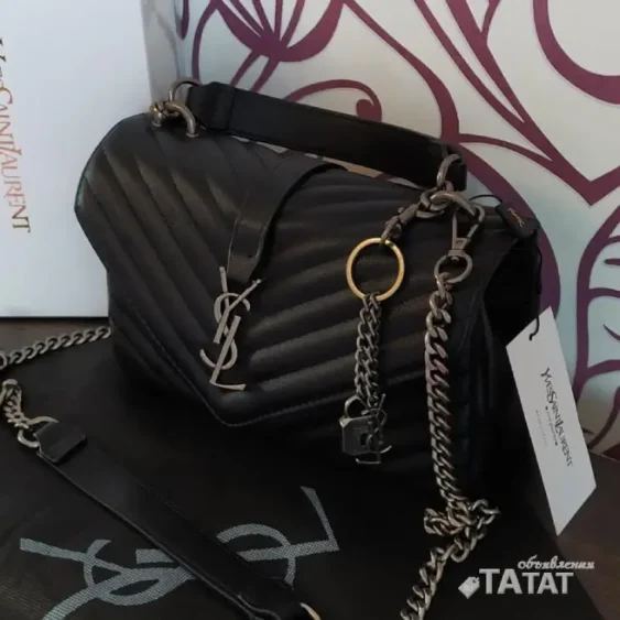 Стильная женская сумка чёрная с брелком - ТАтат объявление