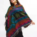 Пончо женское тёплое в этническом стиле
