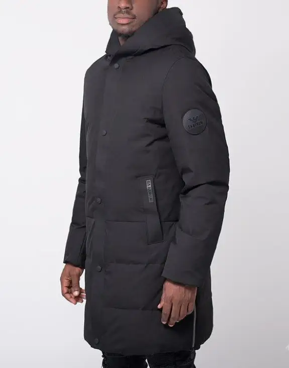 Мужская куртка зимняя Armani, ТАтат объявления