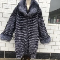 Шуба из меха серебристо-чёрной лисы