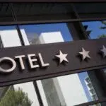 Услуги отелей, гостиниц и хостелов