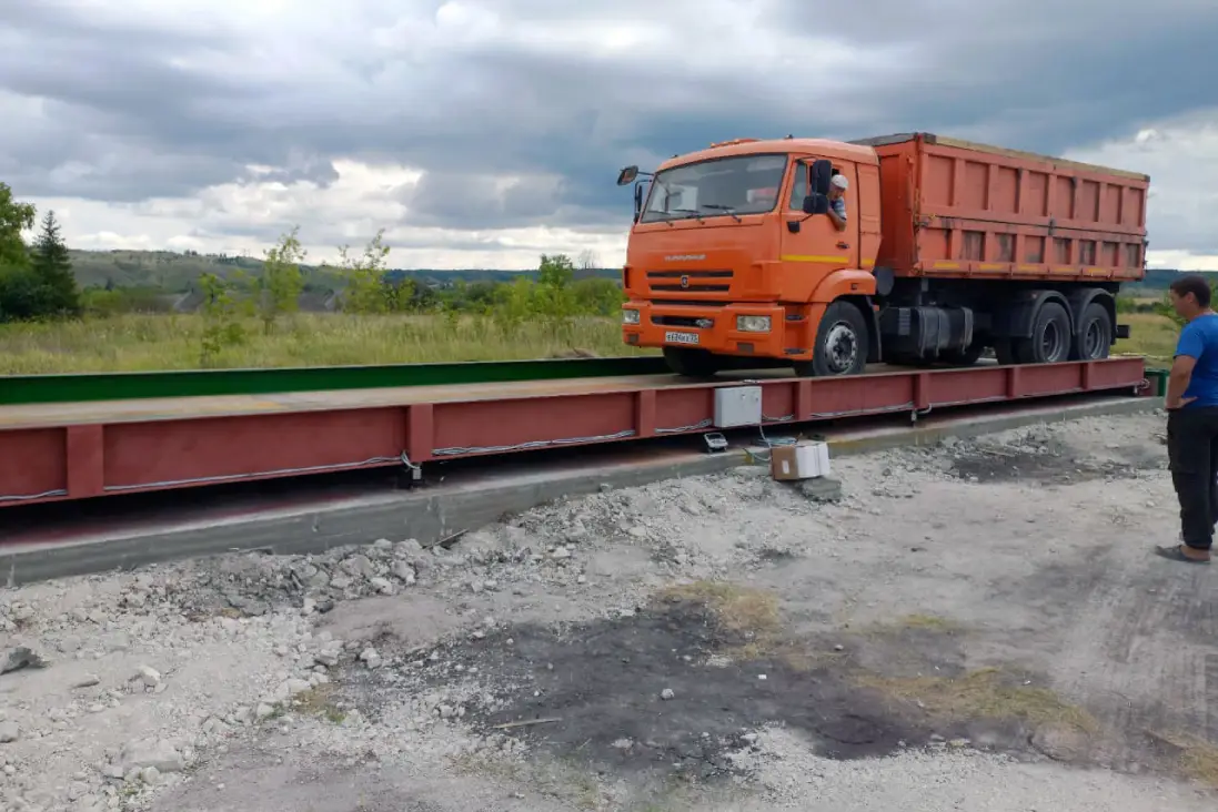 Татат: АСП-100-24 поверхностные весы автомобильные