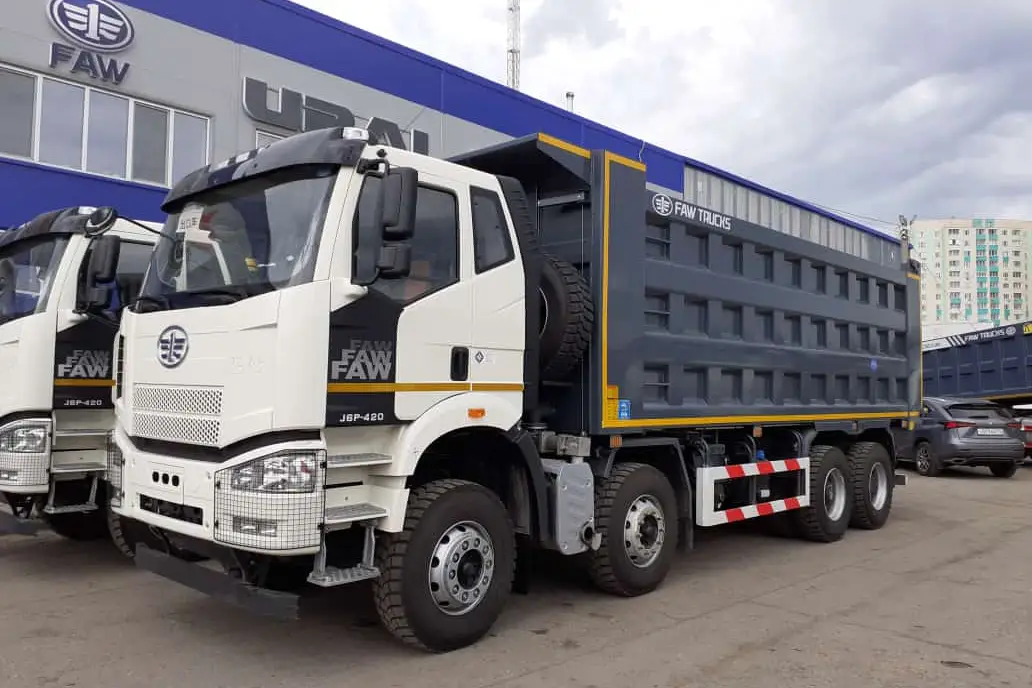 Татат: Самосвал 8х4 CA3310P66K24T4E5 Tian Ma