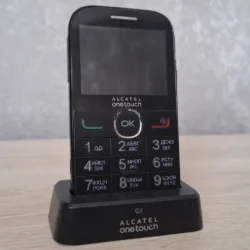Кнопочный телефон Alcatel OT-2004C