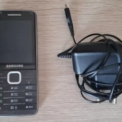 Продам телефон Samsung GT-S5610