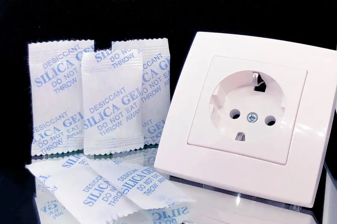 Татат: Поглотитель влаги Sorb-Dry Plus K (10 грамм)