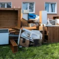Вывоз мусора хлама и ненужных вещей