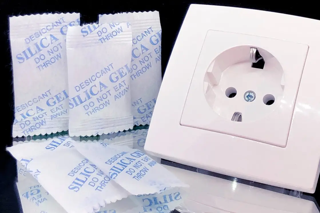 Татат: Поглотитель влаги Sorb-Dry Plus K по 150 грамм