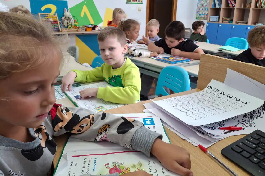 Татат: Частная школа Образование Плюс КМВ