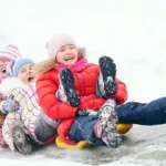 Санки и снегокаты для зимы