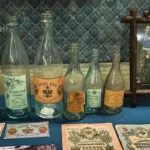 Этикетки и пробки как художественные объекты