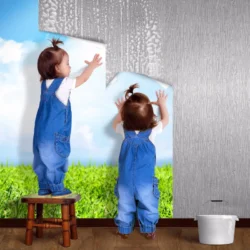 Обои и клей для оформления стен