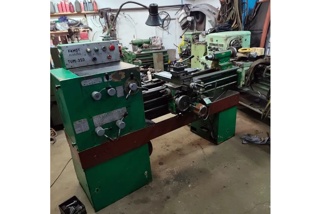 Токарно винторезный станок TUM35D от Famot Pleszew