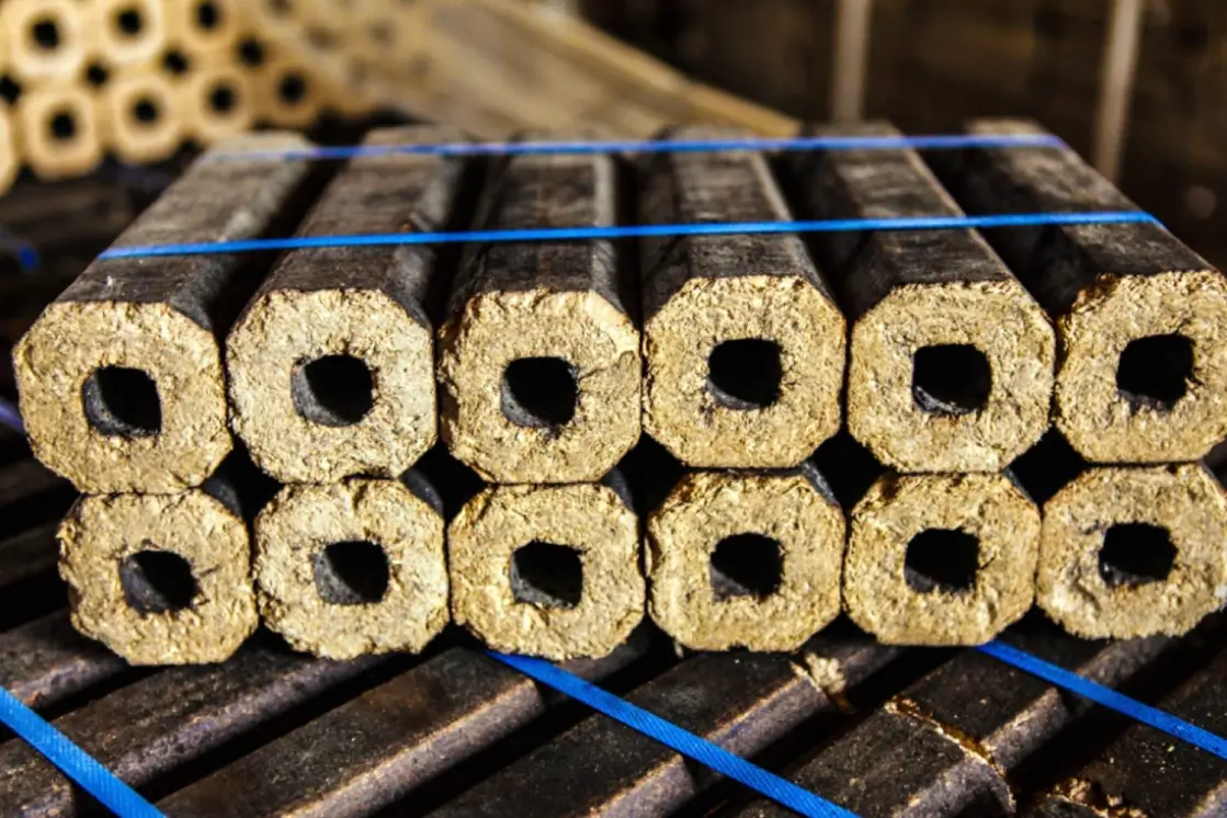 Топливные брикеты Пини-кей с высокой теплоотдачей, объявление на Татат