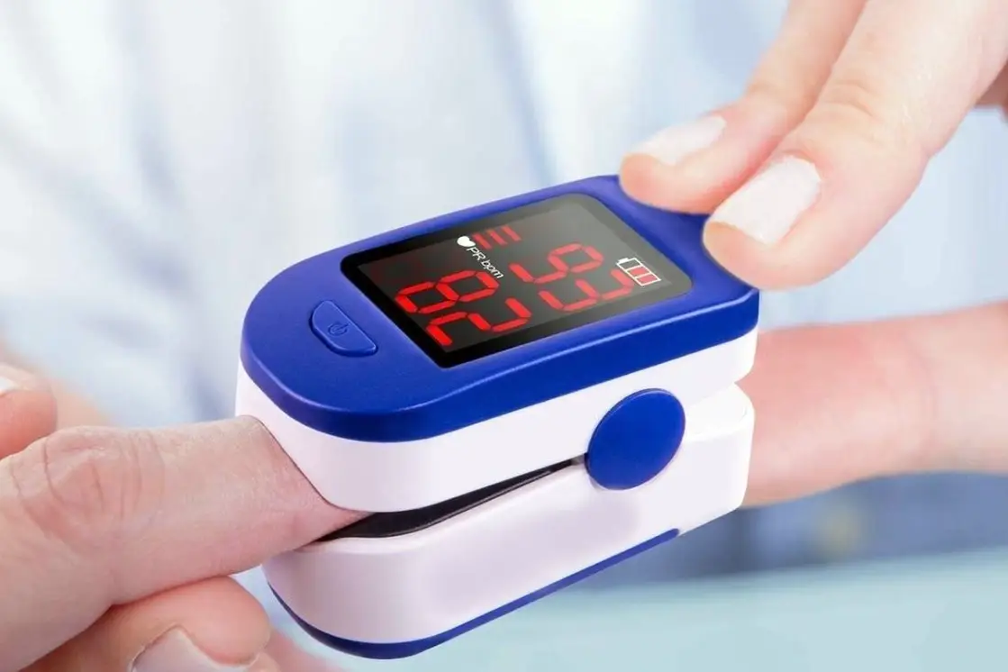 Оксиметр для дома и спорта для контроля сатурации