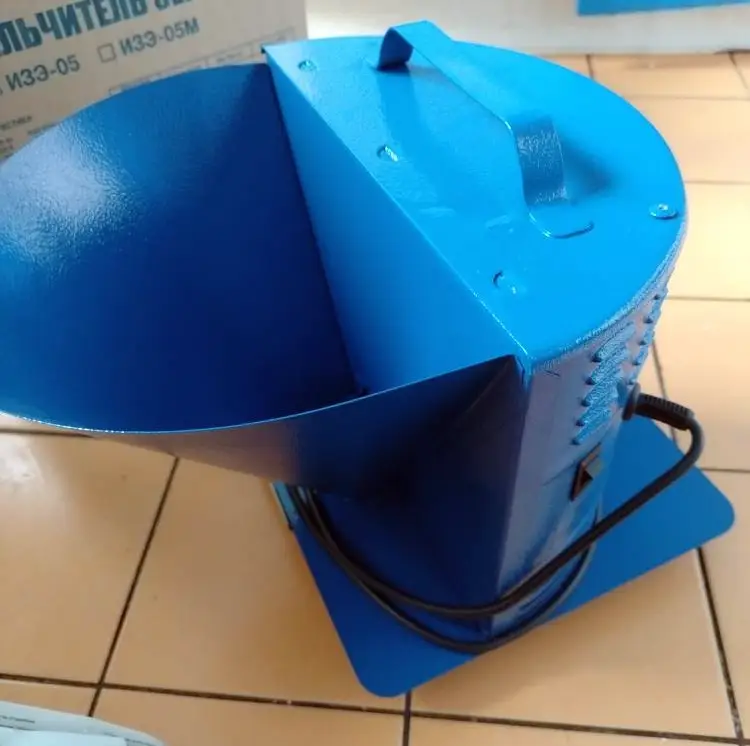 Мощная зернодробилка ИЗЭ-05М для дробления зерна, объявление на Татат