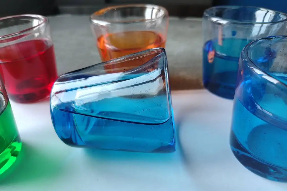 Стопки фокусные для розыгрышей и вечеринок