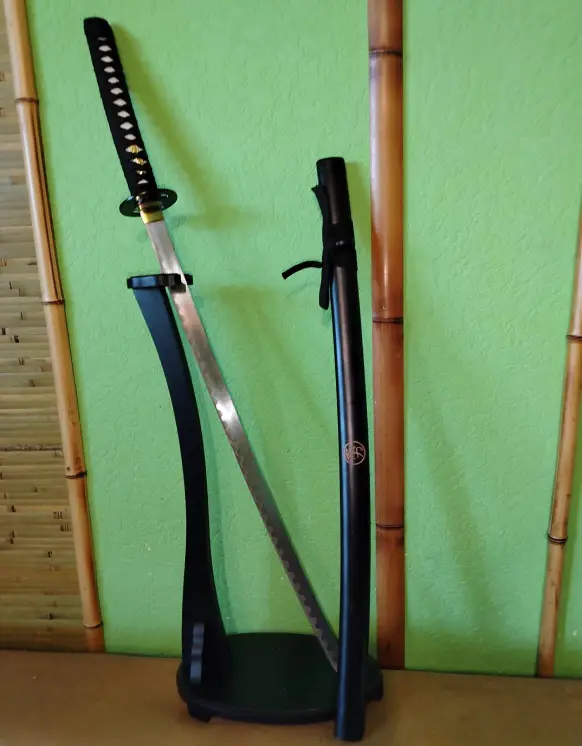 Японские мечи катаны в большом ассортименте, объявление на Татат