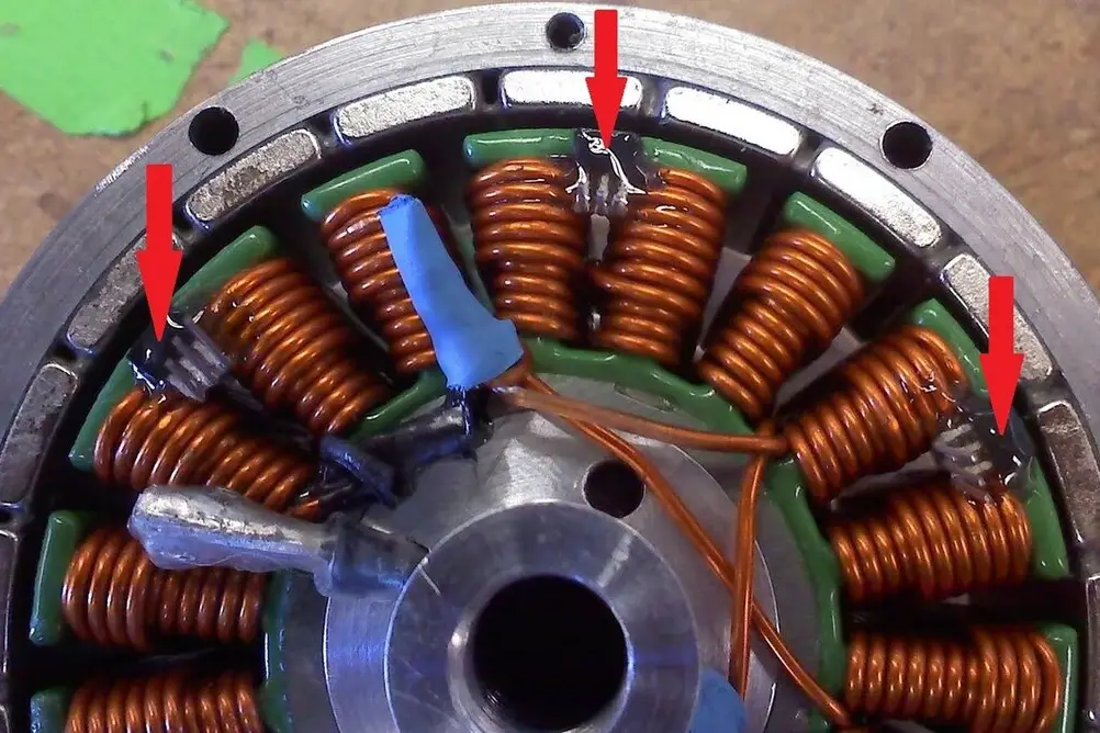 Закупаем постоянные магниты из двигателей и оборудования