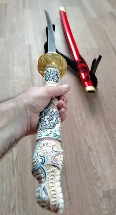 Элитная золотая катана для настоящих ценителей, объявление на Татат