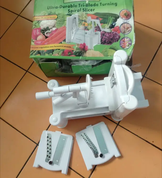 Кухонный инструмент для создания овощных спиралей, объявление на Татат