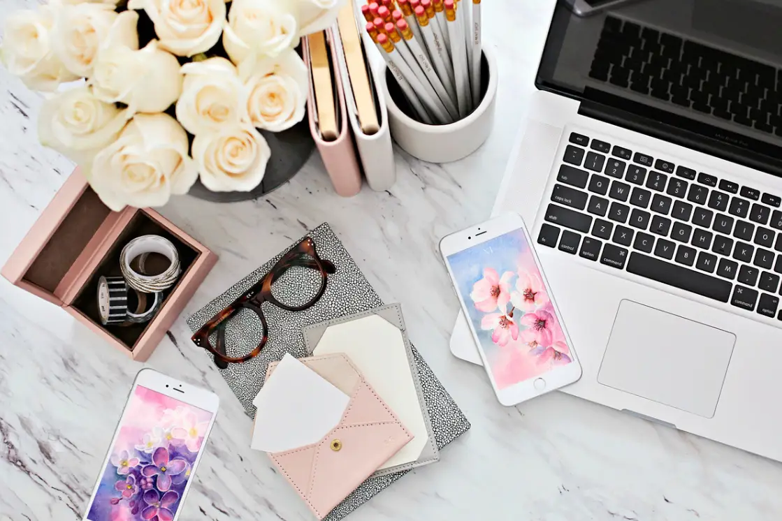 Вакансия удалённо для девушек, обучение за счёт компании