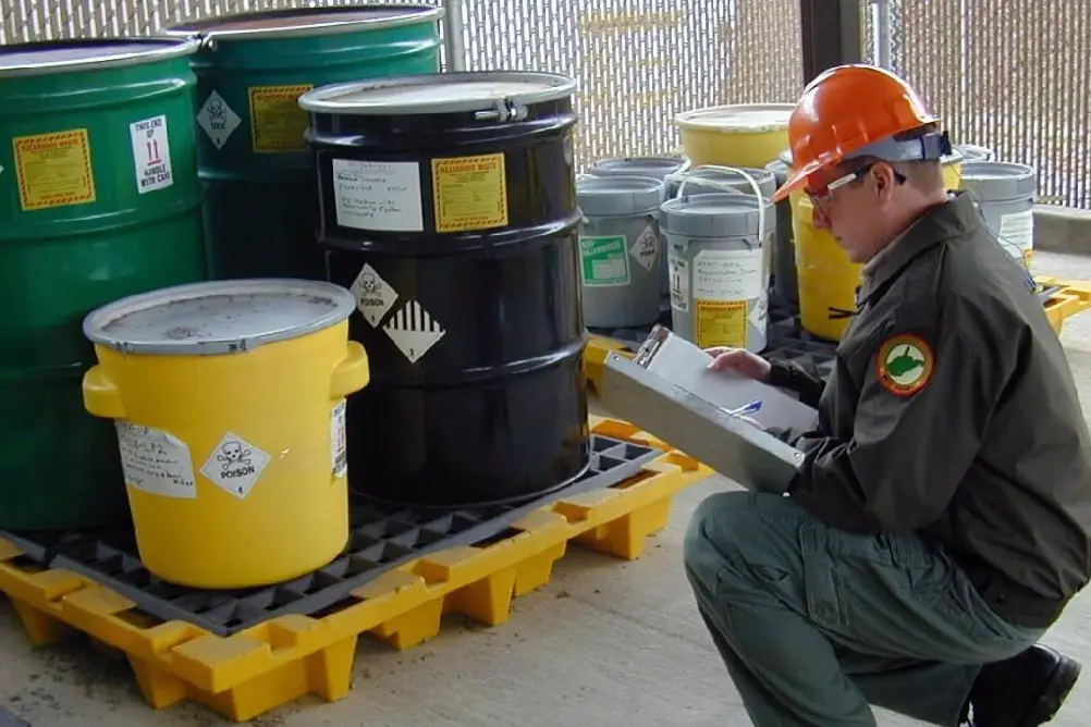 Выкуп химического сырья и реактивов по всей Сибири