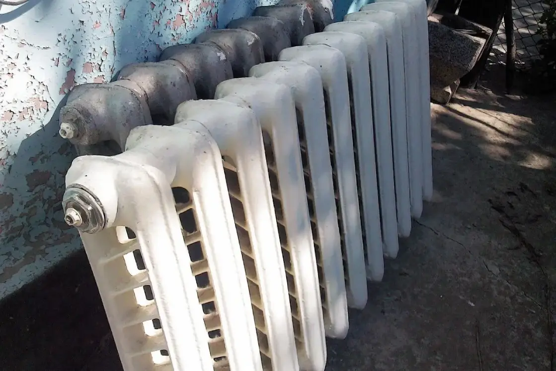 Вывоз старых батарей: профессиональный демонтаж радиаторов