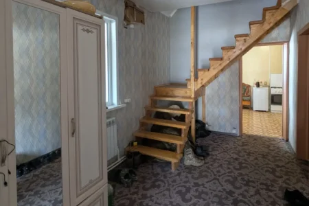 Дом 147 м2 у берёзовой рощи с хозпостройками и садом, объявление на Татат
