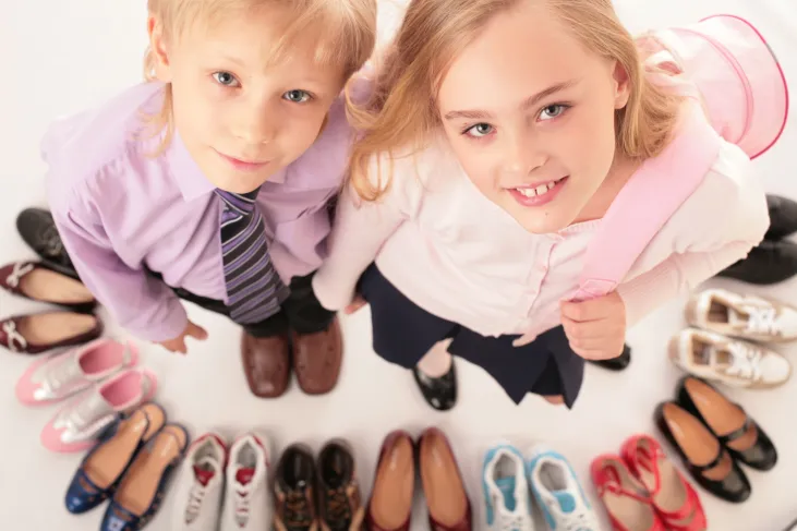 Продажа детской одежды и обуви на татат